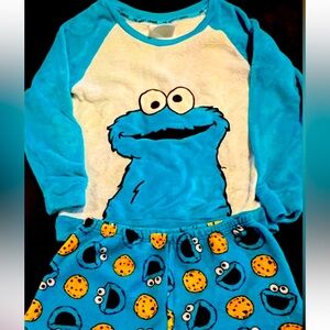 2 piece pajama set Cookie Monster by Sesame Street.